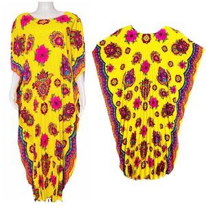 RARE! Vintage Vibrant 1960's-70's Caftan/MuMu Dress